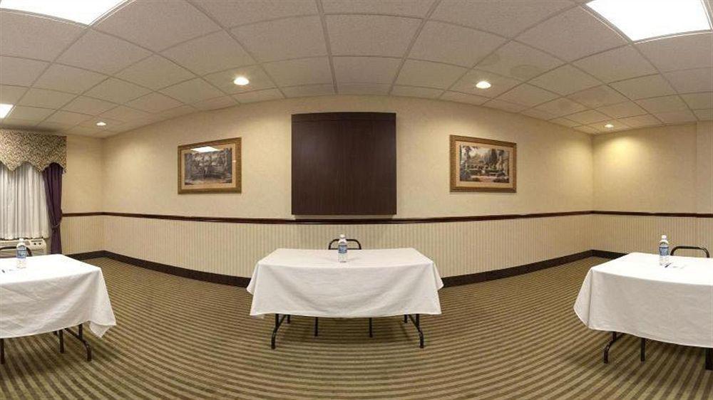 فندق وأجنحة هوليداي إن إكسبريس سيركيفيل Circleville المظهر الخارجي الصورة